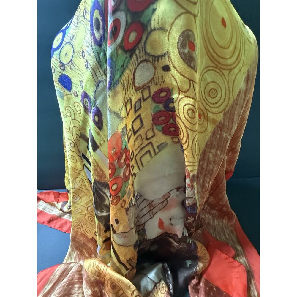 Vintage Hand Rolled Silk Gustav Klimt Scarf The Kiss Artsy Colorful 34x34 - Picture 5 of 5
